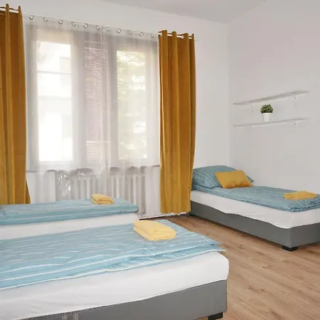 Willa Dom Wolnostojący W Centrum Przy Krupówkach Z Dużym Tarasem, Ogrodem I Kominkiem!